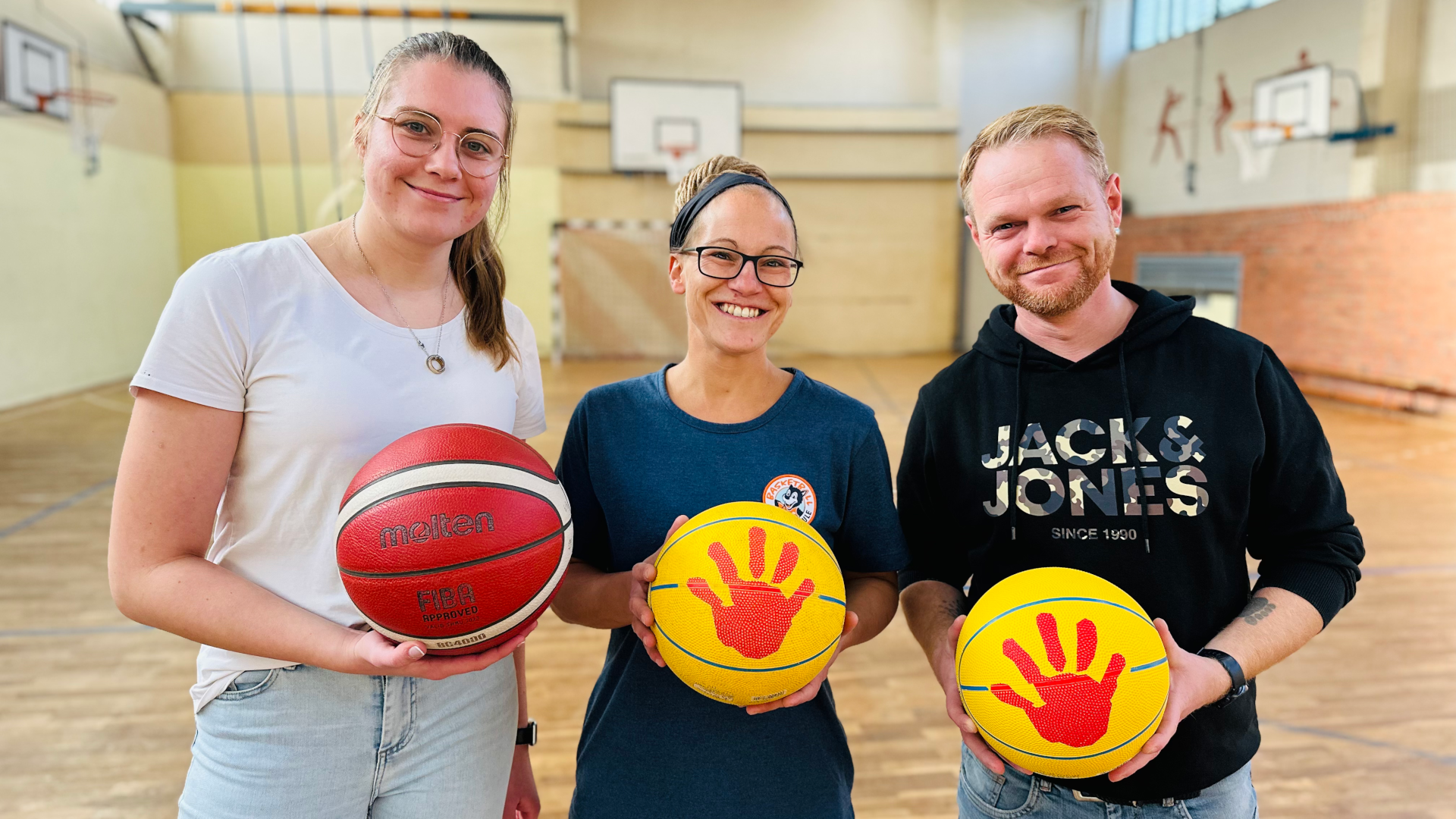 Mehr über den Artikel erfahren Neuer „Basketball macht Schule“-Standort in Trinwillershagen eröffnet